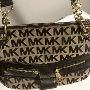 Jamesport Signature Jacquard Shoulder Antique Vintage Bag. |EUC
